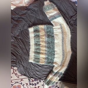 Amazing Lace Cream and Gray Crew Neck Sweater